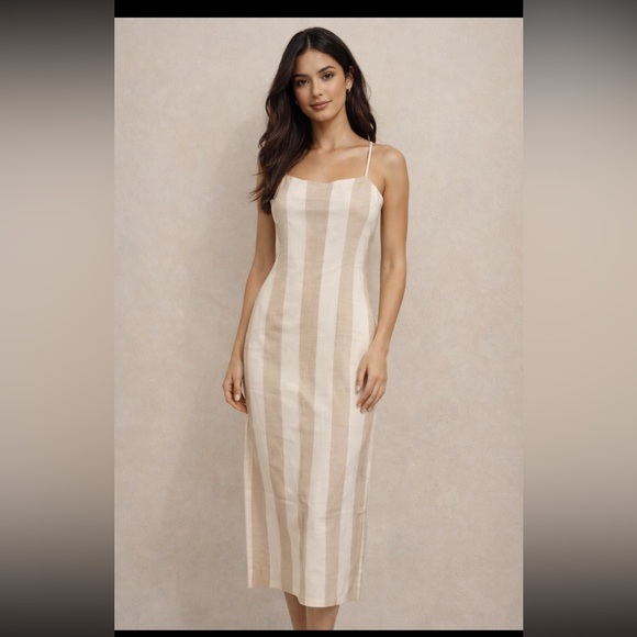 Rachel Parcell Dresses & Skirts - Rachel Parcell Midi stripe column Dress NWT tan and cream
Sz small